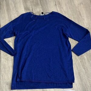 Internacional Concepts Top